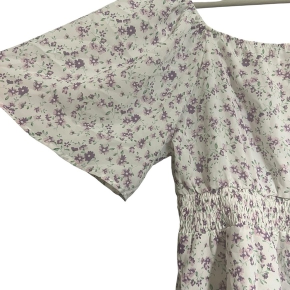 Bloomchic floral square neck blouse - Picture 2 of 9